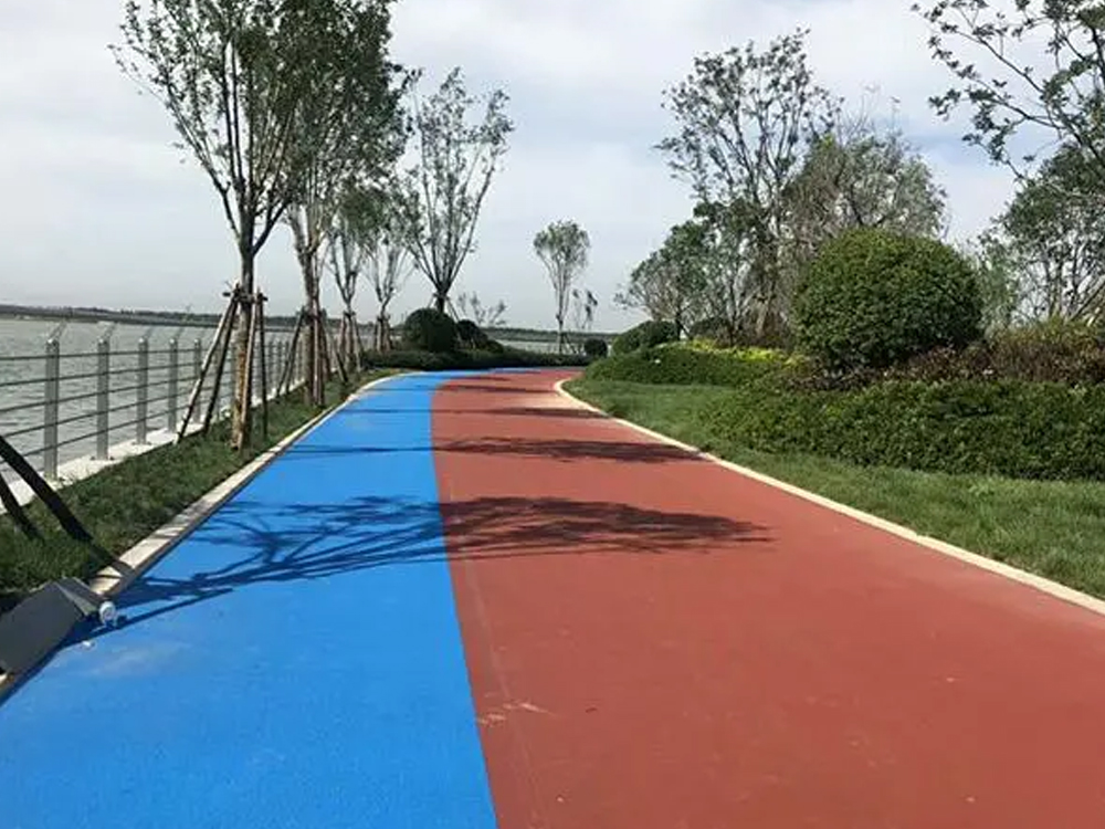 彩色透水混凝土如何保證強(qiáng)度？